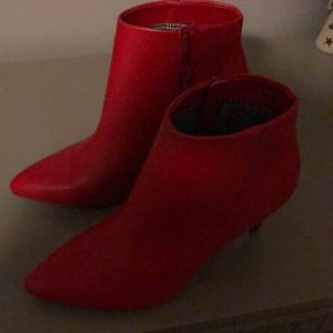 Women’s Apt 9 Beautiful Red ankle boot